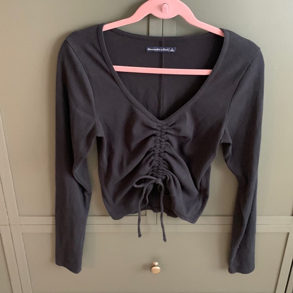 Abercrombie & Fitch Tops - Abercrombie Rouched Long Sleeve Top L